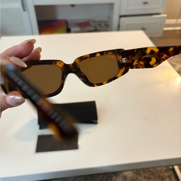 Kimeze sunglasses - Picture 4 of 6